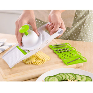 Multi-functional kitchen cutting set