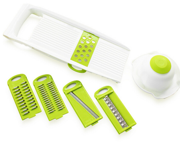 Multi-functional kitchen cutting set